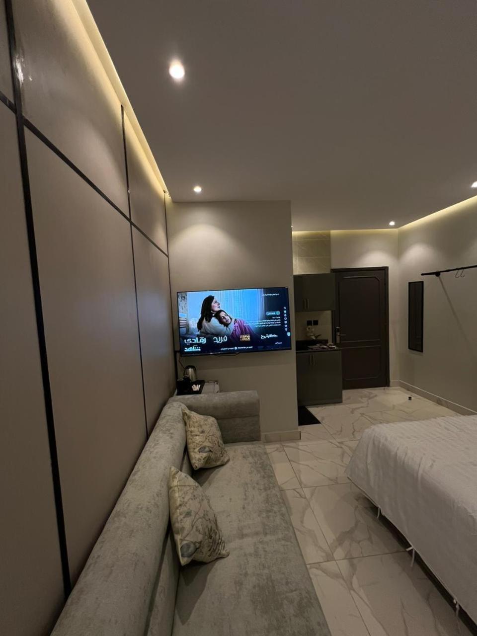 Apartment استديو المروج *
